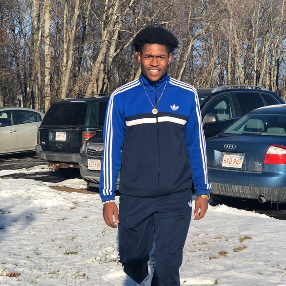 Meet your Posher, Raymond - Picture 1 of 1